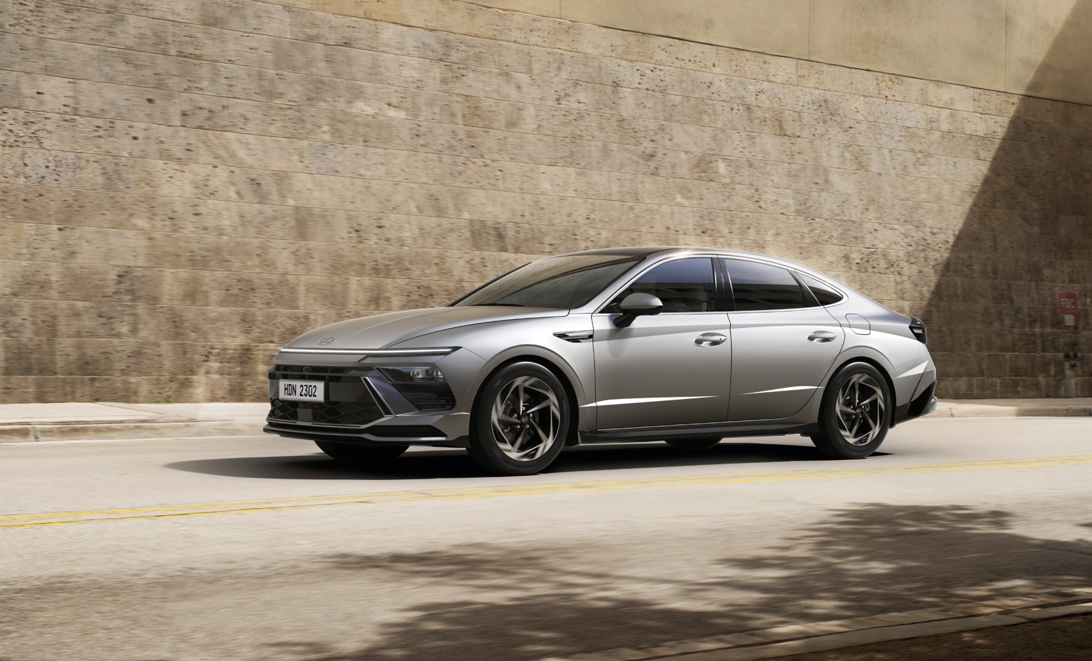 Hyundai Sonata Base